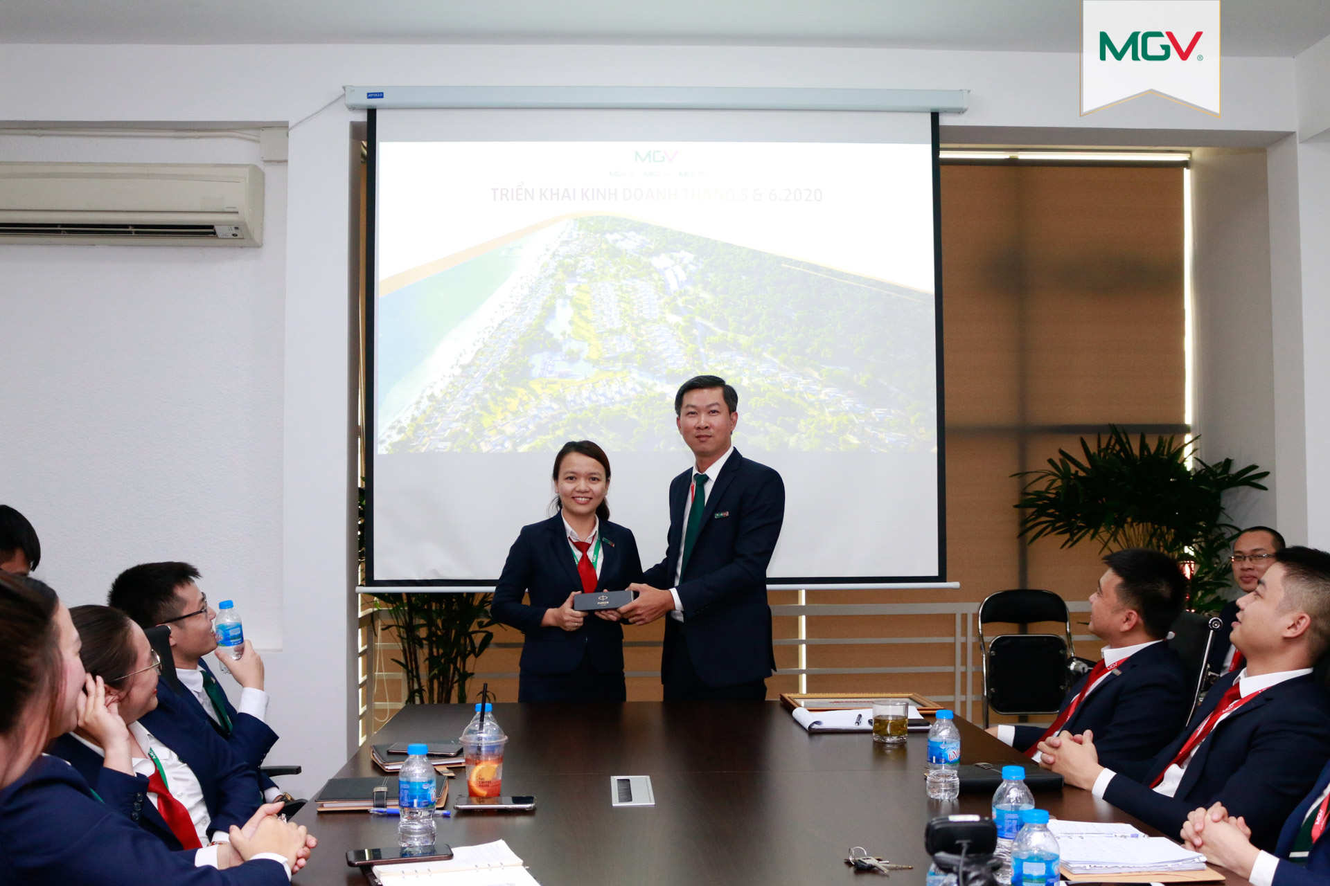 Huỳnh Thị Như Mai - Nhân viên đoạt giải đặc biệt cuộc thi 'MGV - Góc làm việc tại nhà'