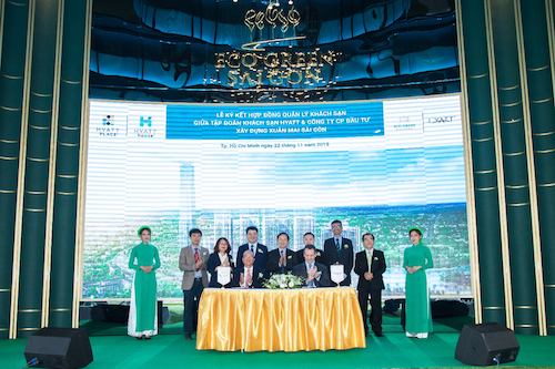 Lễ ký kết hợp tác giữa Xuân Mai Sài Gòn và Tập đoàn khách sạn Hyatt Hotels